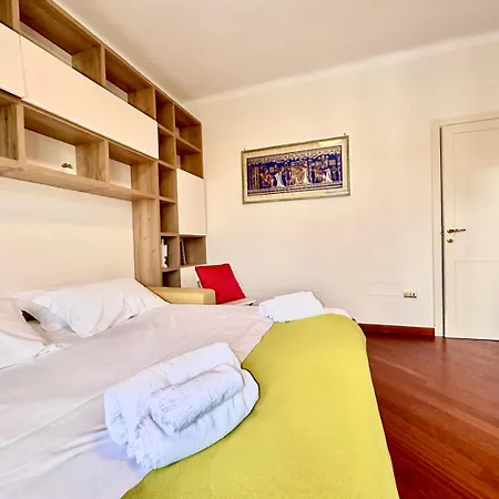 Kibilu - Family Space In Bright & Large Lägenhet Varese
