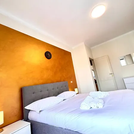 Lägenhet Kibilu - Family Space In Bright & Large Varese