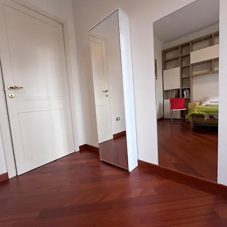 Kibilu - Family Space In Bright & Large شقة *