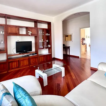 شقة Kibilu - Family Space In Bright & Large فاريسّي