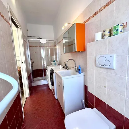 Kibilu - Family Space In Bright & Large شقة فاريسّي